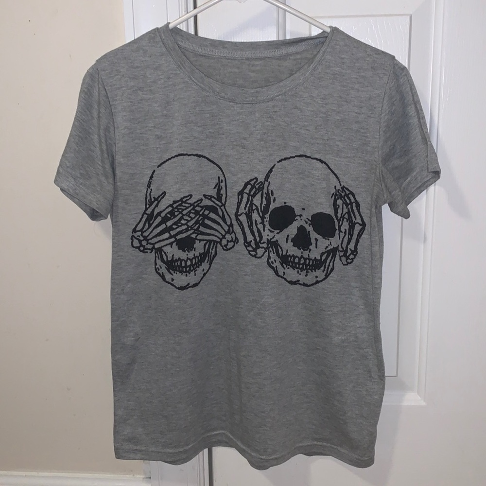 Skull graphic t-shirt